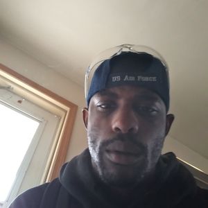 Meet your Posher, Nija